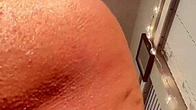 Sensual soak fingering fun