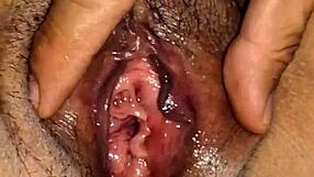 Malibog wife please her man with promiscuous shaved pussy