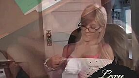 Lexy Lohan nerdy solo session fingering her pussy in front of the pc.