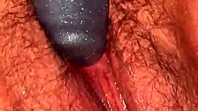 Bbw vibes hard with her toy