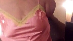 Amateur bbw girlfriend in submissive role play