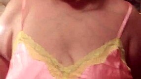 Amateur bbw girlfriend in submissive role play