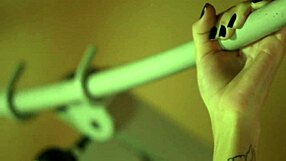 Husband POUNDS Latina Gym Hottie's Pussy