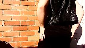 Why does Mistress Lucy Diamond make her sissy slut princess twerk that goddess booty?