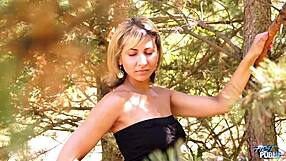 Mitt första offentliga möte med en zigenarflicka lurad av en falsk agent och knullad utomhus