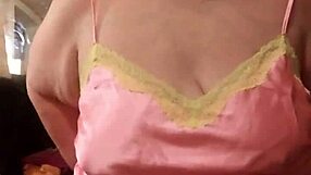 Amateur bbw girlfriend in submissive role play