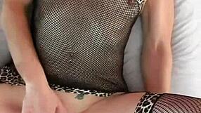 hot milf in lingerie toys herself to orgasm