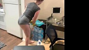 Bikini and pussy in this HQ video