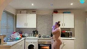 Amateur Teen Naked Cleaning Shaved Boobs