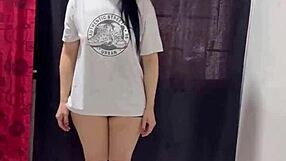 Annoying friend borrows money, but her deepthroat skills are impressive homemade style