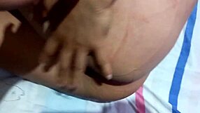 Colombian prepago girl wants to fuck her boss in the field