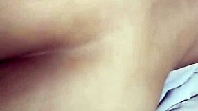 venezuelan latina with big ass teases in amateur scene