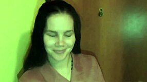 Model Anna Sucks Photographer's Cock in Session!