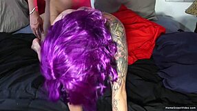 पर्पल हेयर वाली गर्लफ्रेंड को हार्ड डॉगी पाउंडिंग चाहिए