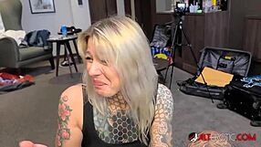 Tattooed Babe Sucks Big Cock