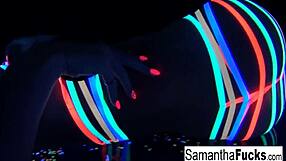 Samantha saint nude blonde babe masturbates solo in black light