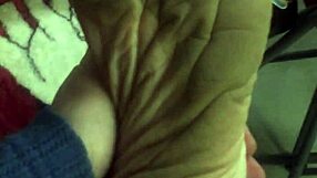 Want to worship Elizabeth's dirty feet?