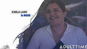 Adult Time フルシーン - Kenna James, Christy Love, Candice Dare, Mocha Menageが潮吹きレズビアン乱交！ワオ、大胆なトリビングショー！