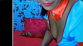 Babes in big tits sexual intercourse to perform on webcam