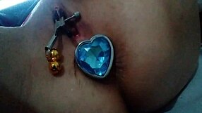 vem judiar da minha bucetinha e meter no meu cuzinho