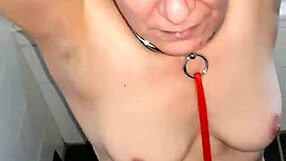 देखो ये स्लेव गर्ल मास्टर से फ्रेंच किस ब्लोजॉब लेती 31 मार्च को 😈