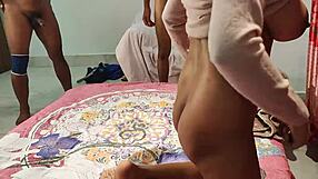 Indischer Dreier mit Teen 18+ Jungs und Mädchen