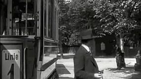 Retro babe gives hairy blowjob in vintage antique scenes