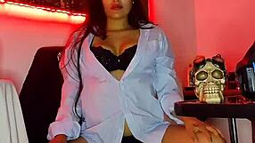 karol g and alicia keys perreo dancing, then masturbate on cam with toys for cum