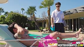 Hot jock Dakota Payne lures new pool guy