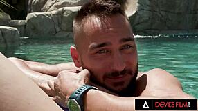 Wow, Liz Jordan Begs for That Creampie in Her Lesbian Pussy Outdoors!