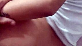 Follando My Sleeping Aunt Hard