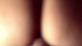 ラテン素人バックでマンコガン突き！