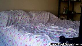 Charming Mae Shows Off Her Perfect Body!