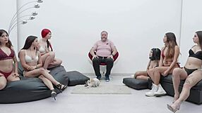 Girls from Torbe chatting about sex