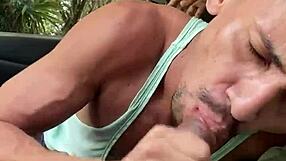 I jerk off in the car while being watched