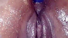 i can't believe that oily ass is getting fucked so hard