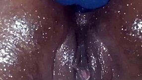 i can't believe that oily ass is getting fucked so hard