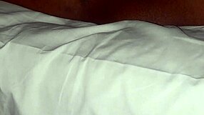 Sloppy tongue action on fat bbw with monster cock