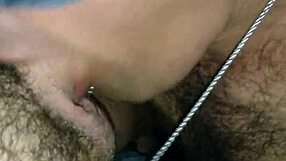 Obedient putito gets bareback cojiendo