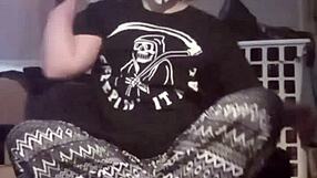 free workout session with girlfriend and milf amateurs at college