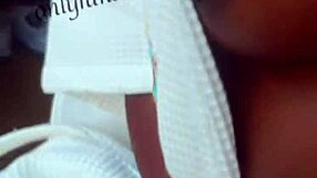 want to see my pretty black pussy flashing for the city?