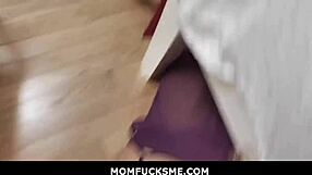 desiree dulce sucking stepsons young 18+ meat sausage in milf fucking