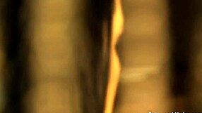 Seductress Indian MILF Dancer