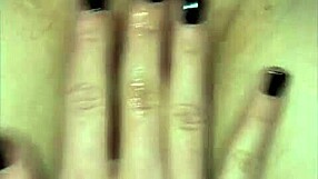 Watch lesbians lick pussy and moan loudly to orgasm!