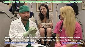 mina moon podstupuje povinnou lékařskou prohlídku na tampa university s doktorem tampou com