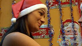 mamãe noel giving ass to big cock bareback