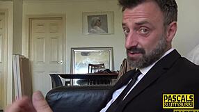 Amateur video of a skinny submissive’s throat and ability to ride