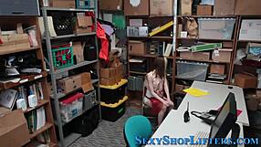 Real Amateur Teen 18+ Gets Facialized In Hardcore Scene.