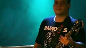 Cinnamon - ROCK N ROLL REBEL on the road! Live now!