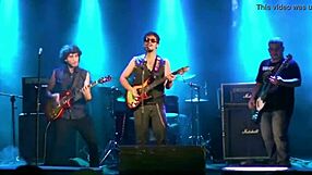 Cinnamon - ROCK N ROLL REBEL on the road! Live now!